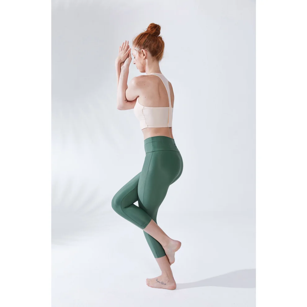 Vayu - Hera Yoga Sports Bra