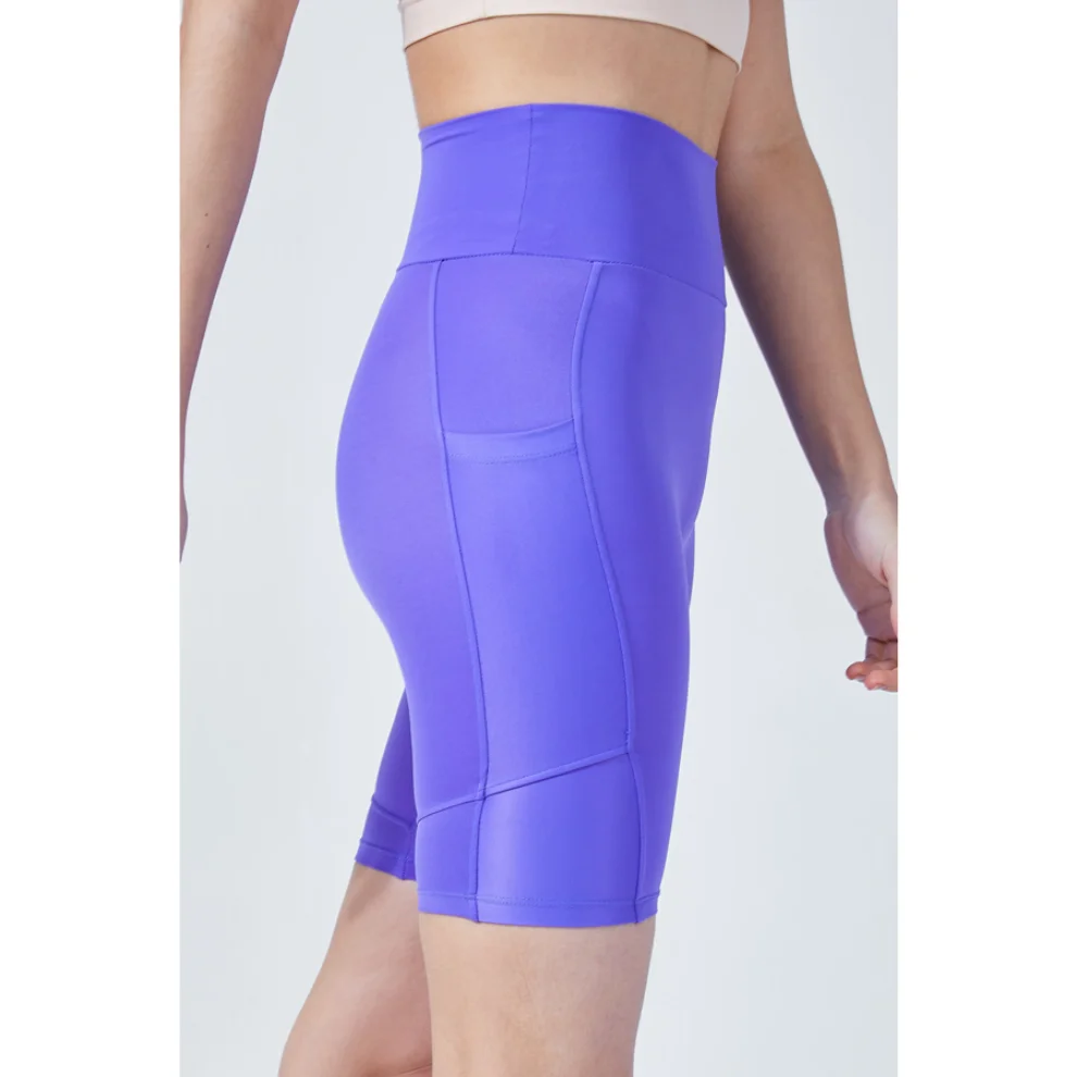 Vayu - Niks High Waisted Biker Short Leggings