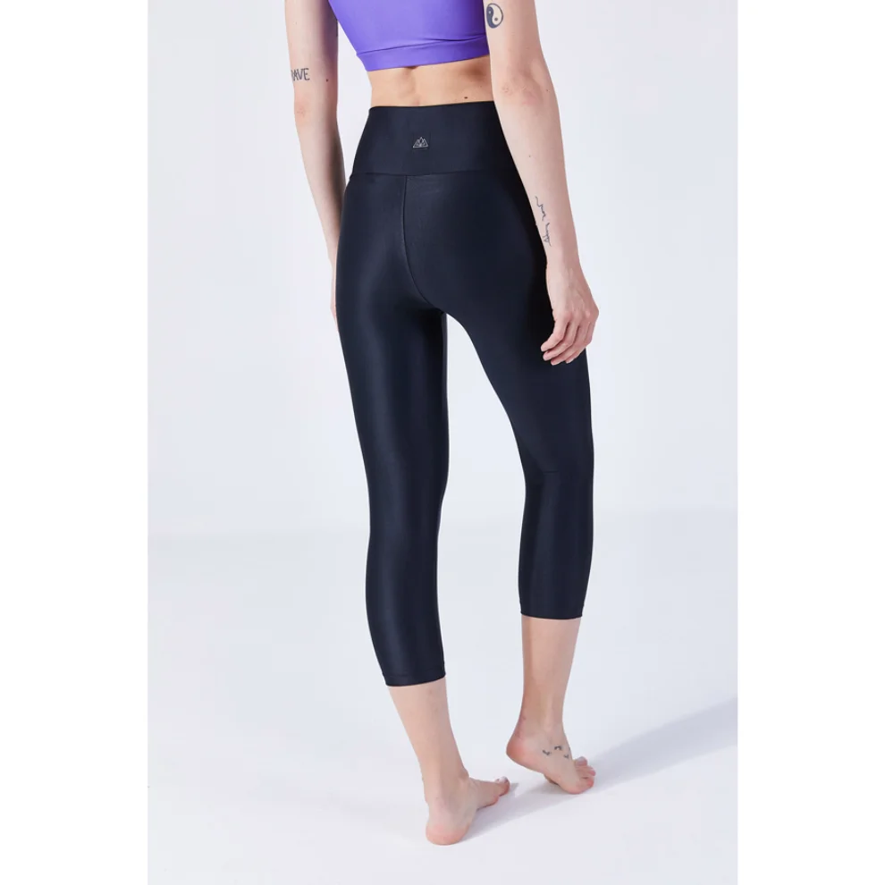 Vayu - Artemis High Waisted Leggings Black XS-S