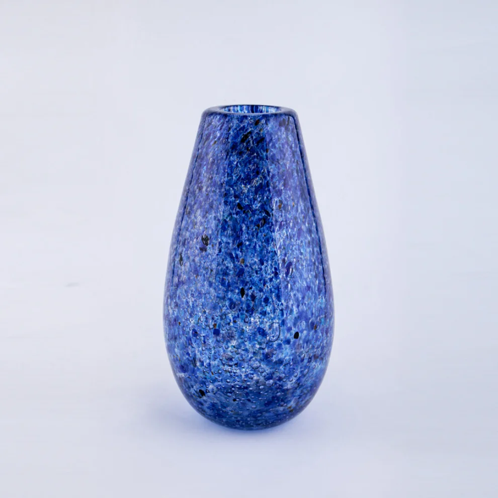 Maiizen	 - Element/Water Vase