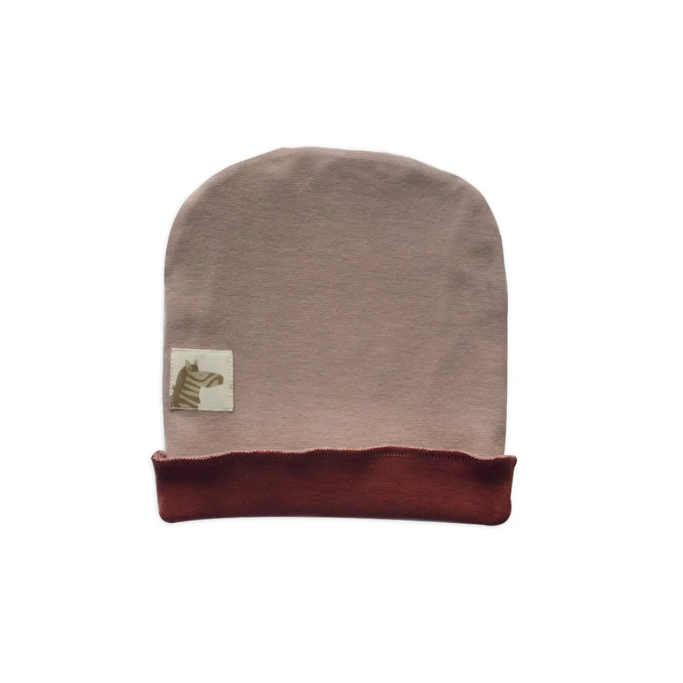 Auntie Me - Double Face Fawn Beanie