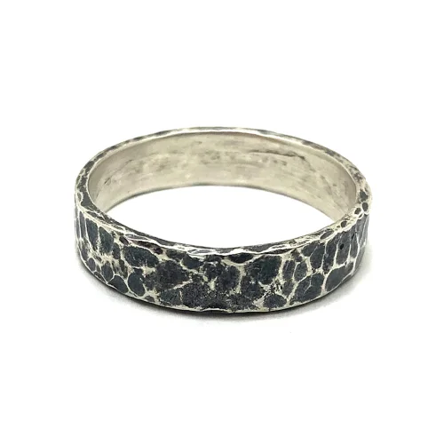 Spark Atölye - Hammered Oxide Silver Ring