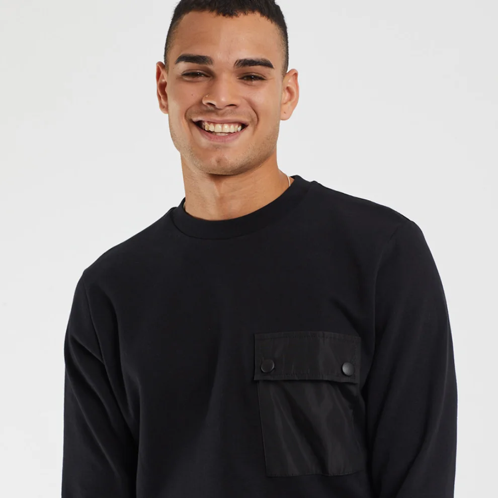 Tbasic - Kapaklı Cepli Basic Sweatshirt