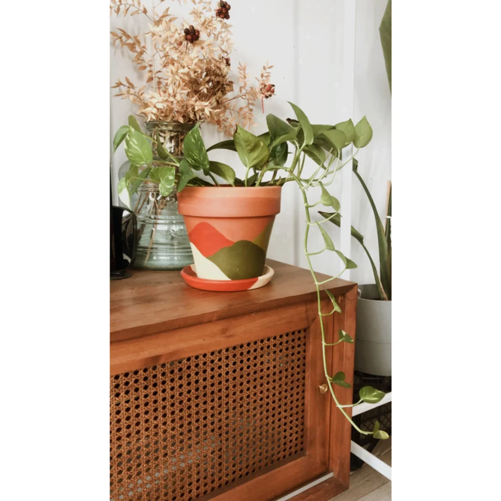 fi.dayy - Abstract No 01 - Terracotta Plant Pot 
