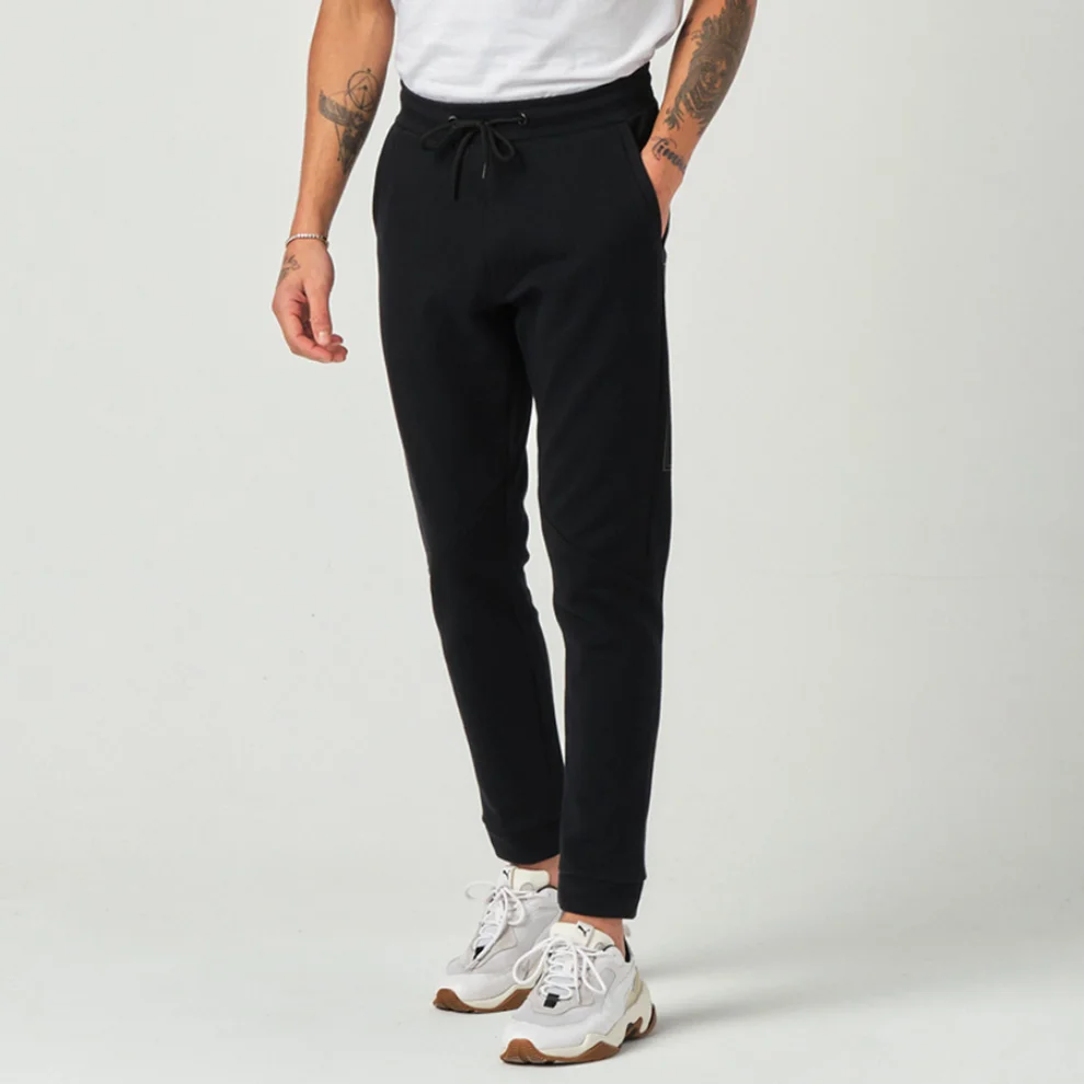 Tbasic - Reflector Strip Sweatpant 