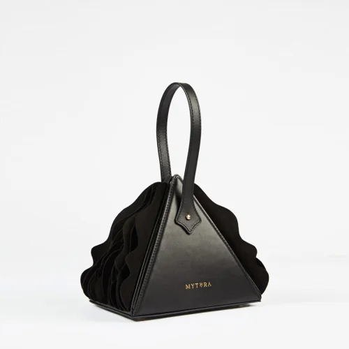 Mythra - Conic Bag