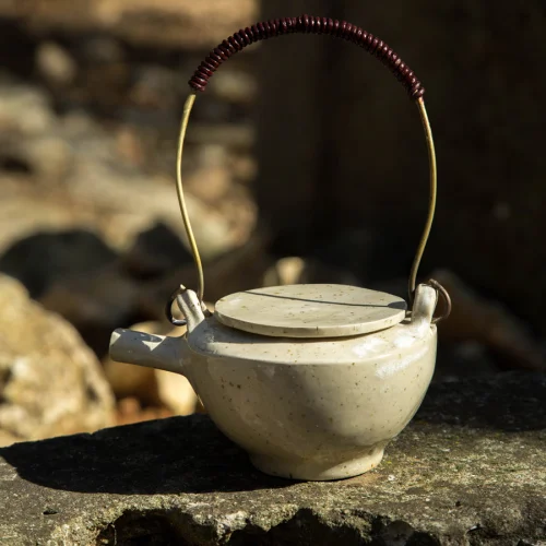 Feeka Design - Ocha Teapot