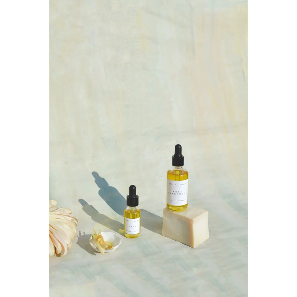 abtira | garden - Rose Chamomile Biophytosebum + Squalane Facial Cleanser And Makeup Remover