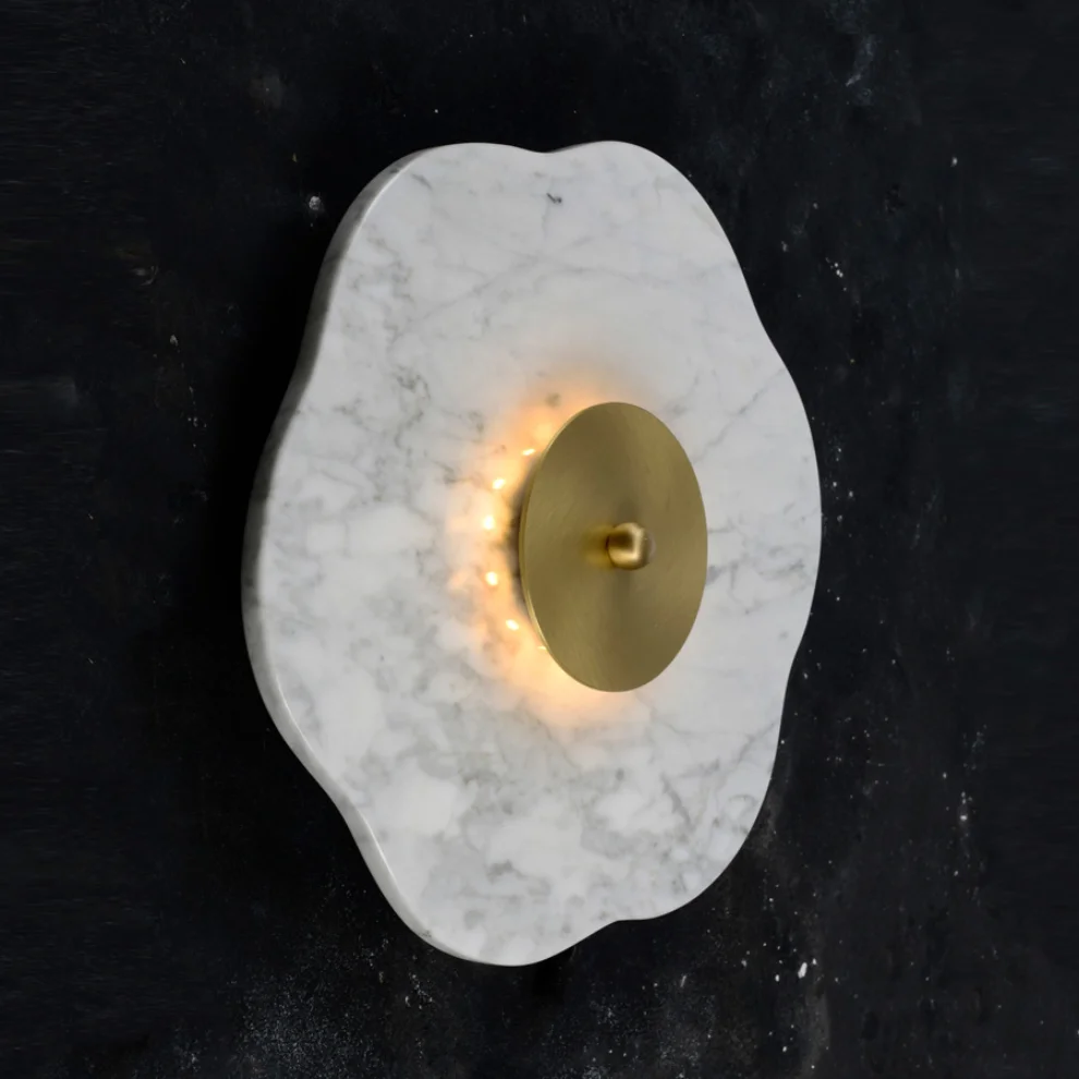 Studio Fav	 - Daze Sconce Wall Lighting