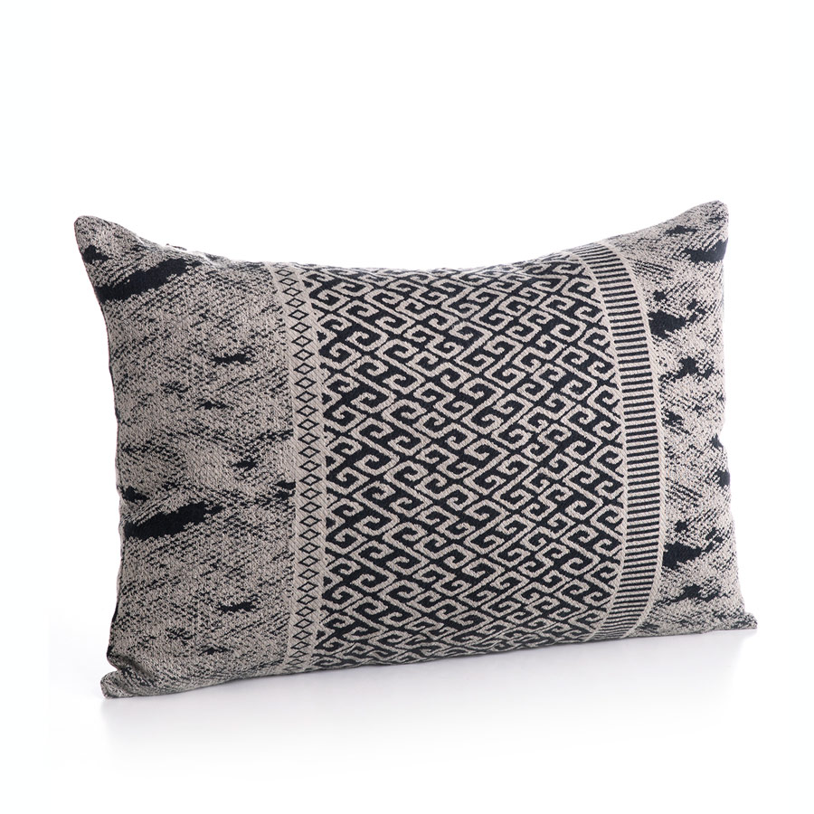 Maya Pillow - II