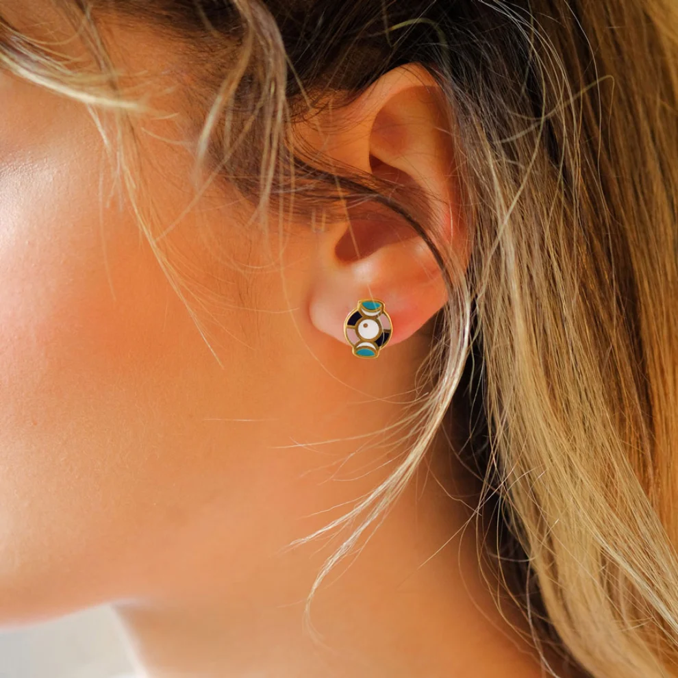 Gui - Triple Moon Earrings