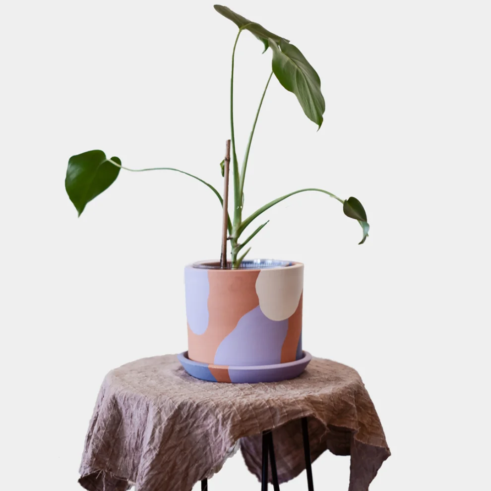 fi.dayy - Terracotta Plant Pot