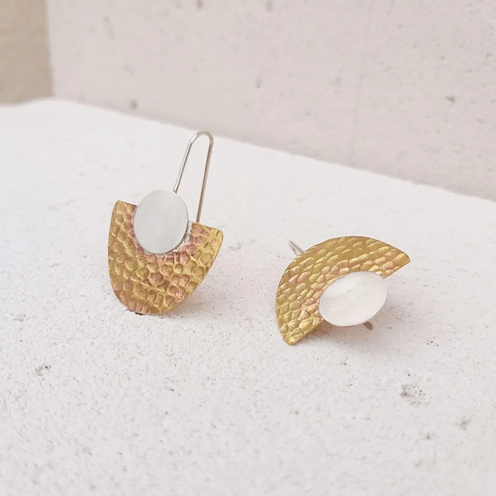 POJWoman by Pelin Özerson - My Home Asymmetrical Moon Earrings