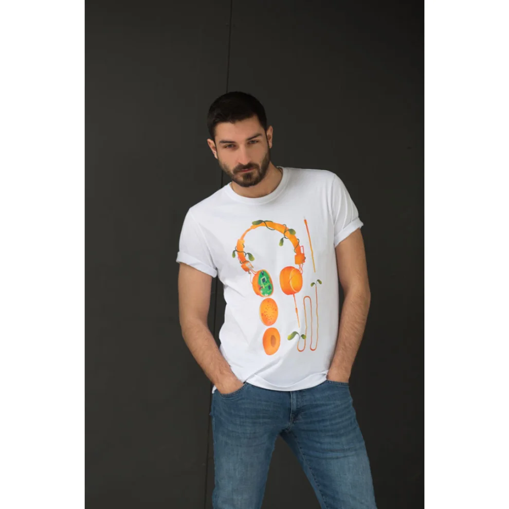 Out Of - Headphone Unisex Tshirt