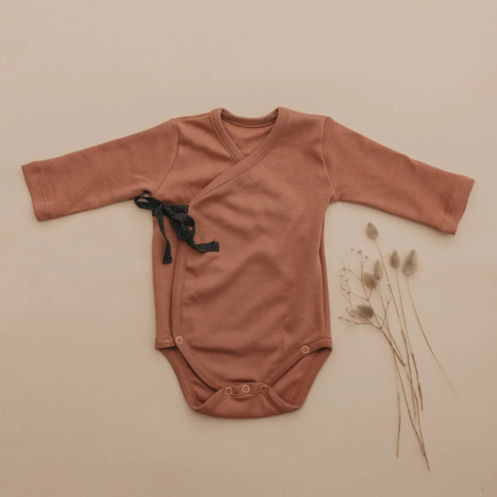 ilo + friends - Bow Bodysuit