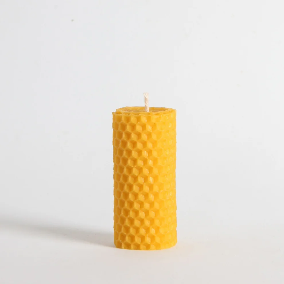 Root Aromaterapi - Set of 3 Small Size Rolled Natural Beeswax Candles