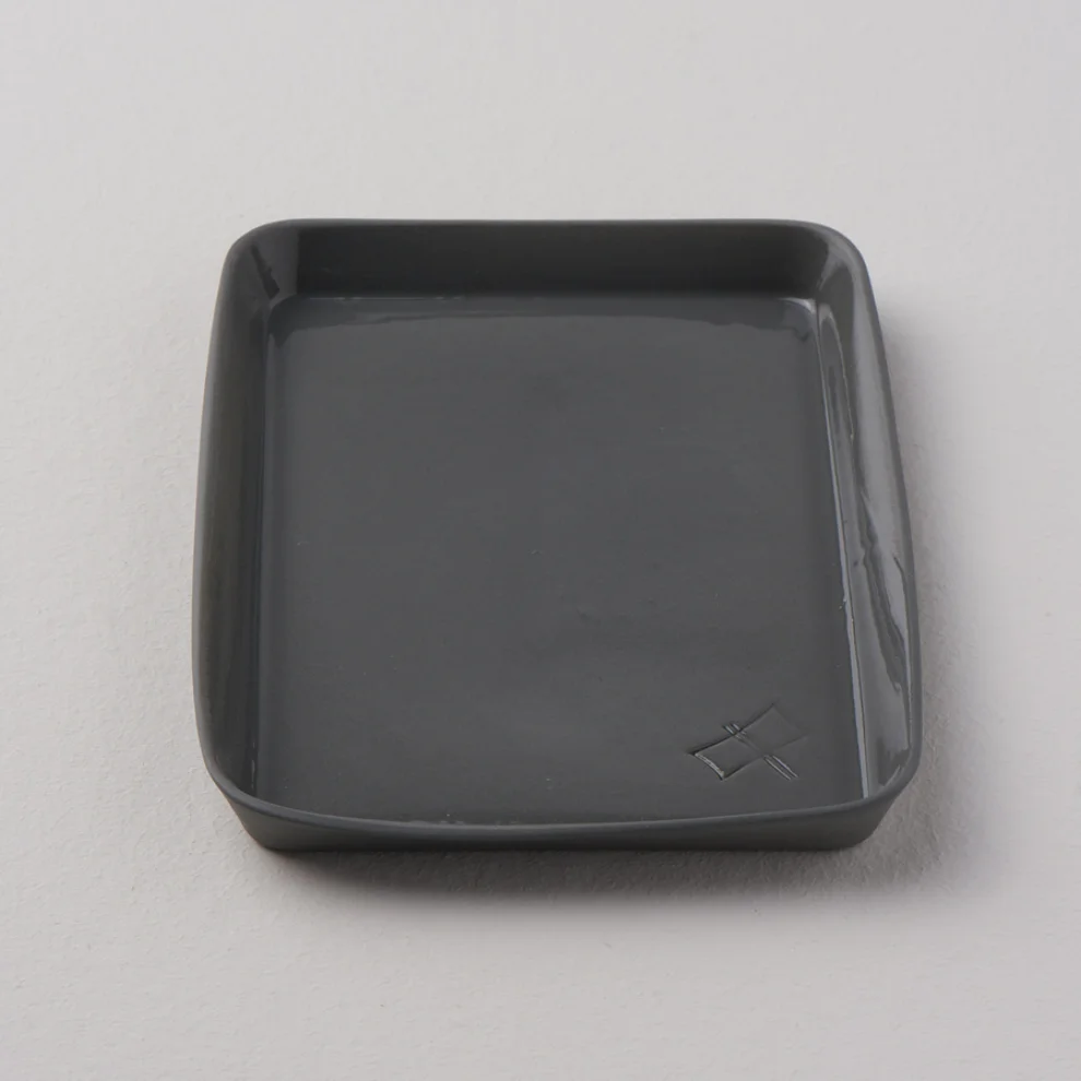 Esra Carus Studio - Jade Plate