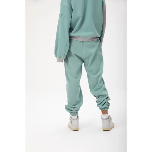 Ove Clothing - Oversize Sweatpants