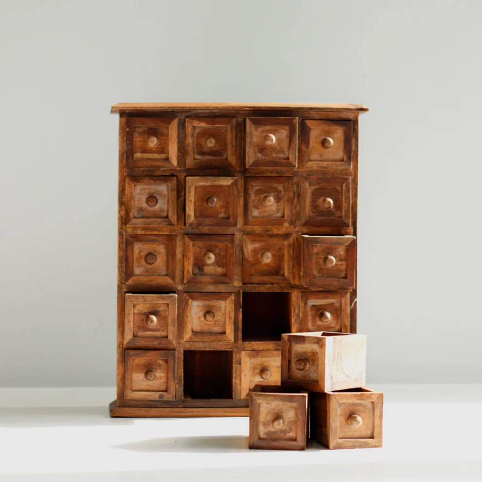 Tuhafier - Small Object Cabinet