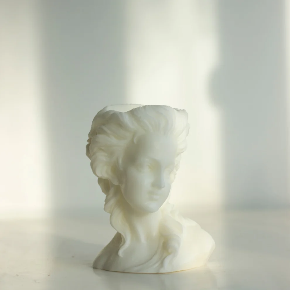 Tuhafier - Bust Tealight Candle Holder