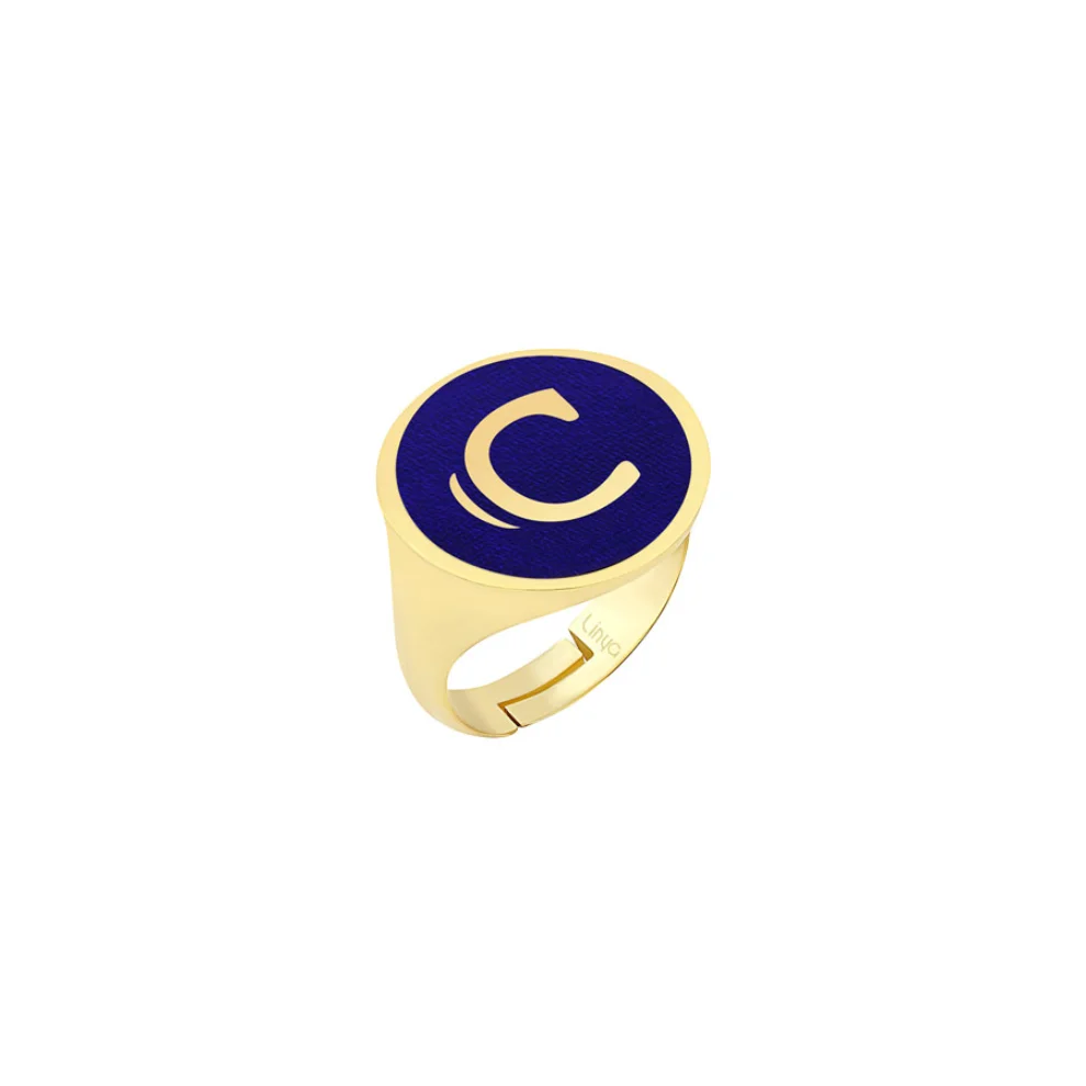 Ring with store letter c