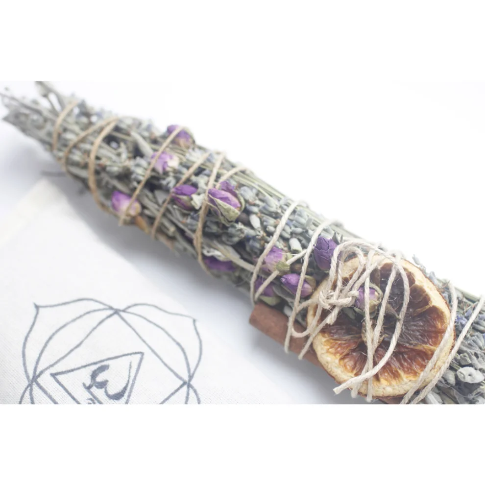 Boho Yoga Art - Root Chakra Ritual Kit