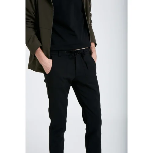 MUBU İstanbul - Swanky Jogger