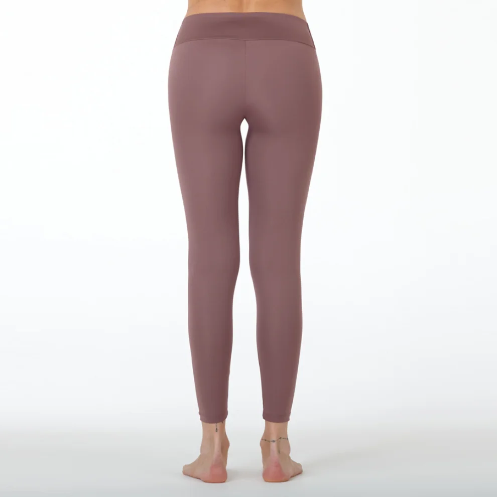 Nui Yoga - High Waist Compression Tights