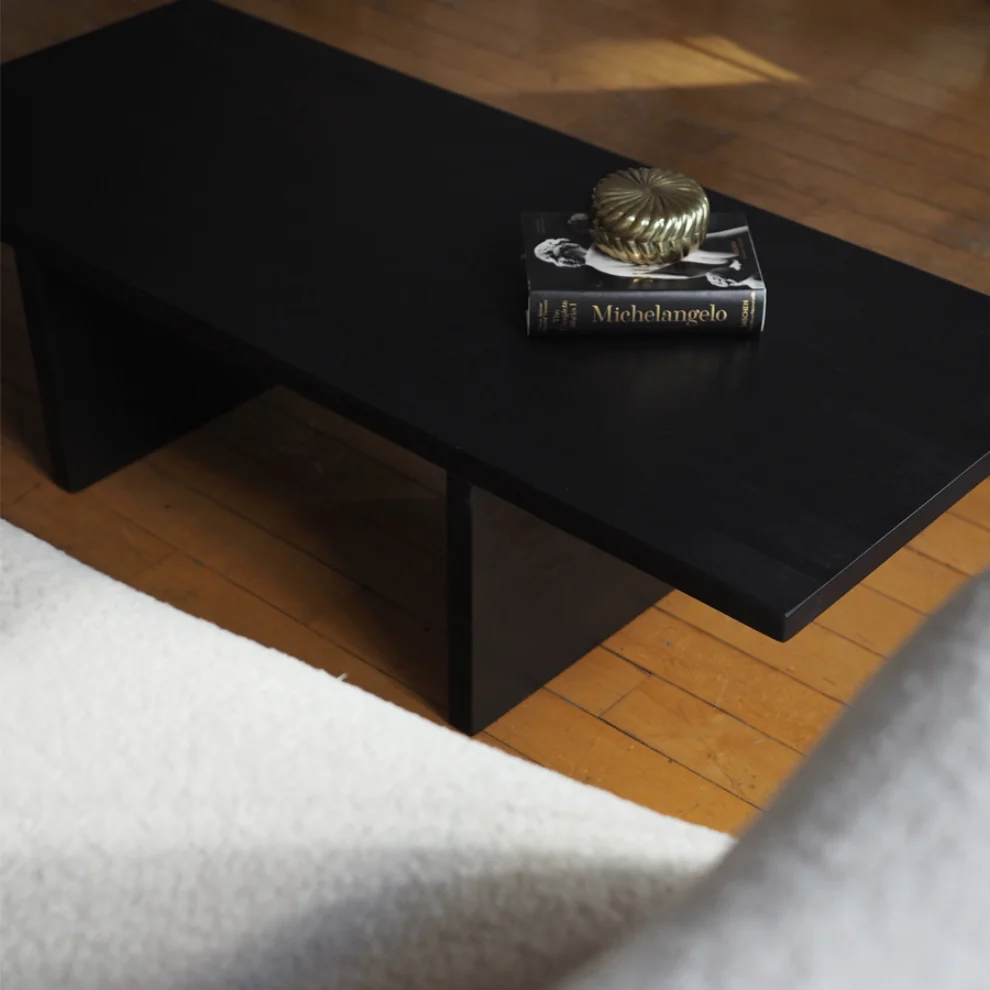 Tuca's Home - Bridge Coffee Table