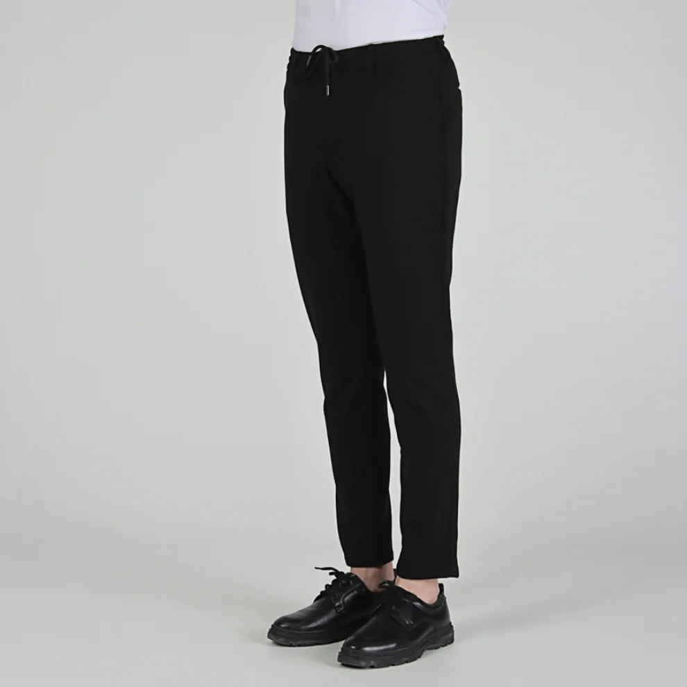 Tbasic - Elastic Waist Jogger Pant