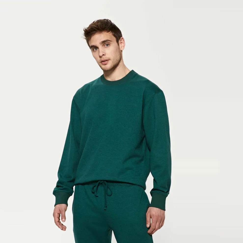 Eoselio - Recycled Premium Quality Sweatshirt