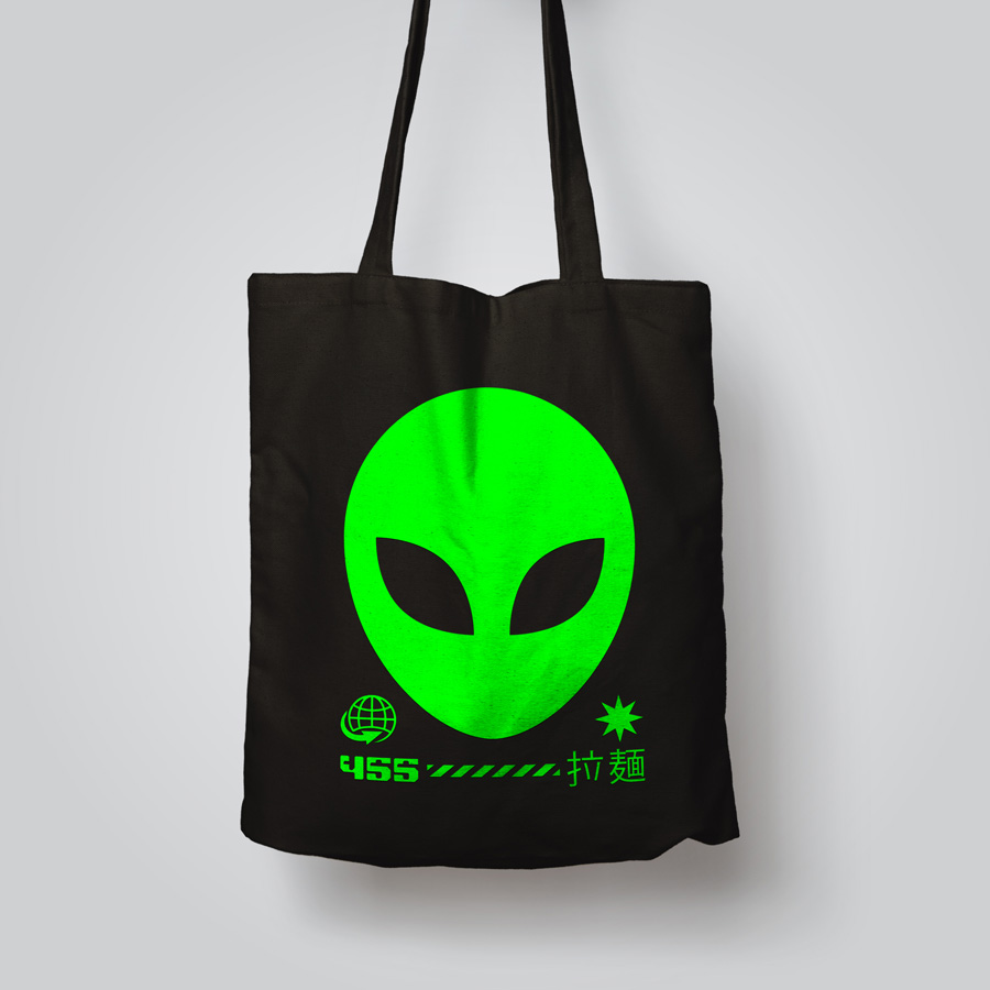 Flying Saucer Tote Bag