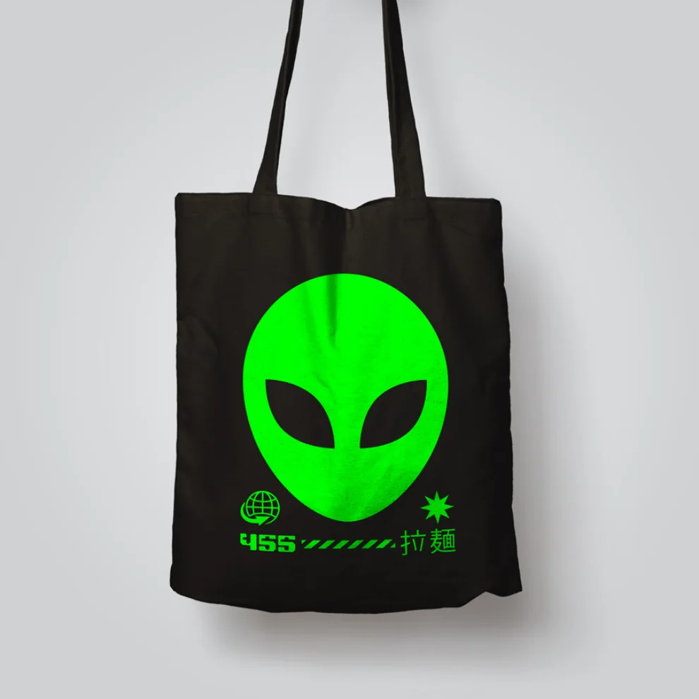 Helal Merch - Flying Saucer Tote Bag