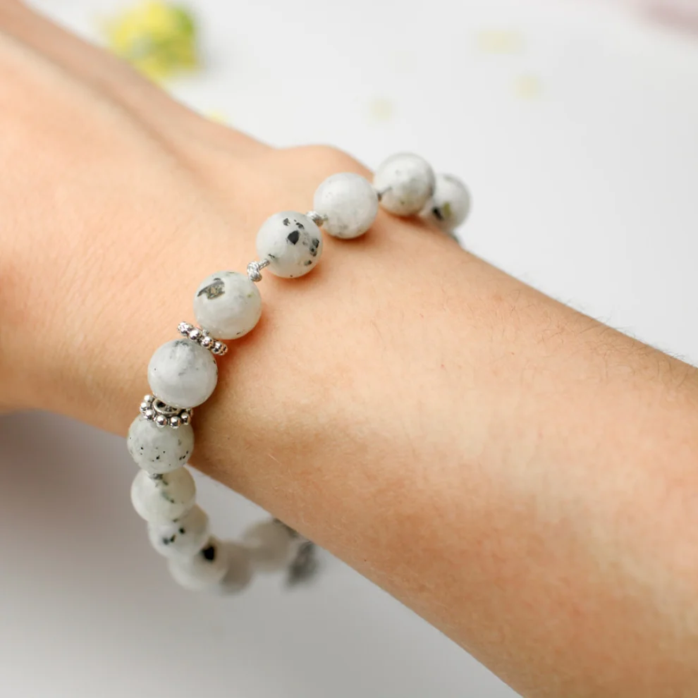 Boho Yoga Art - Moonstone Bracelet – Balance