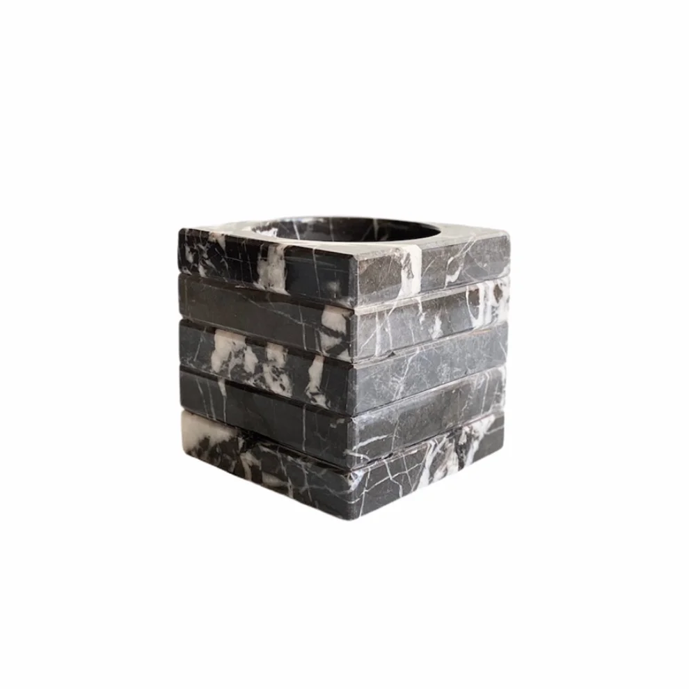 Thinstone - Toros Marble Cube Candle