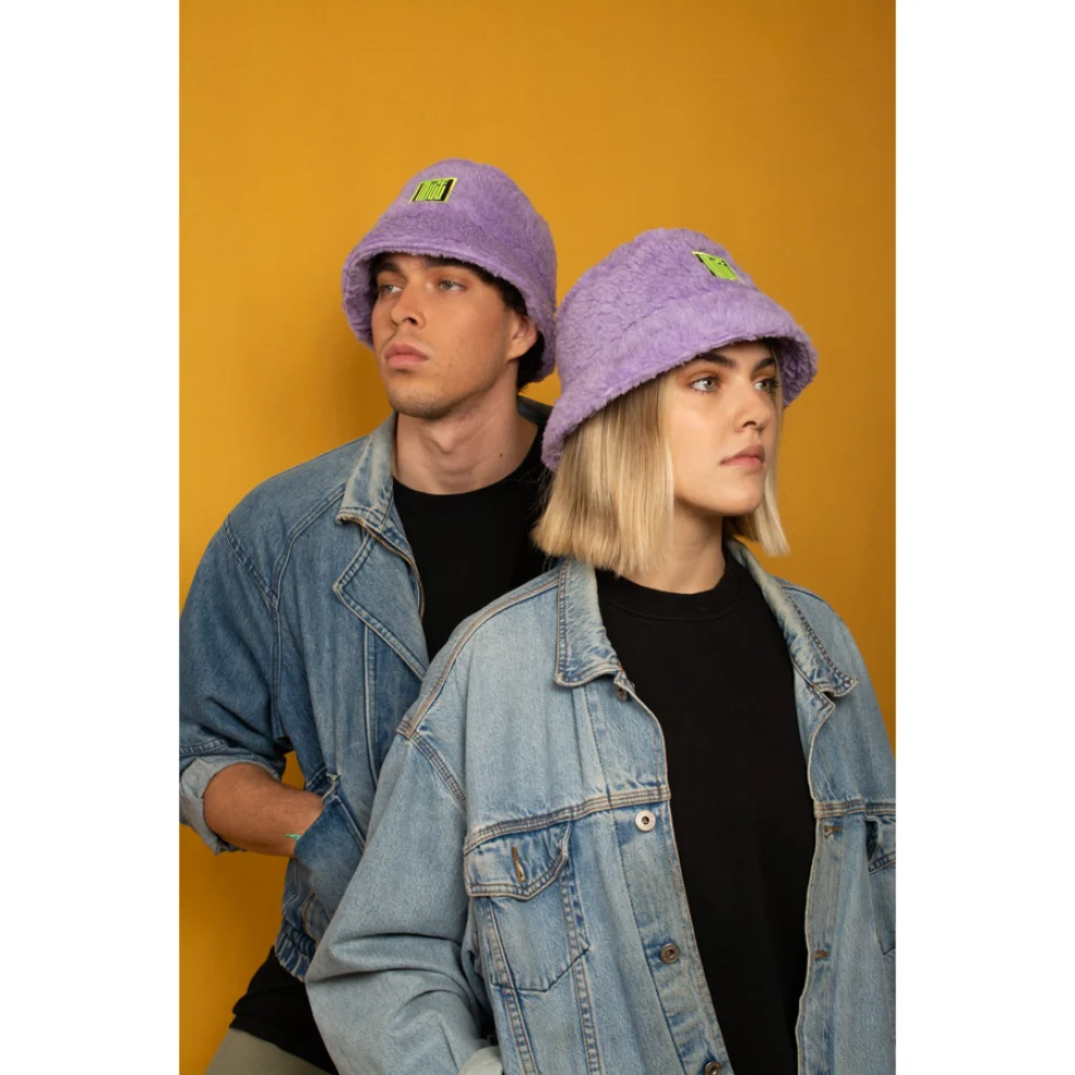 Mizestreetwear Cottom Candy Bucket Hat hipicon