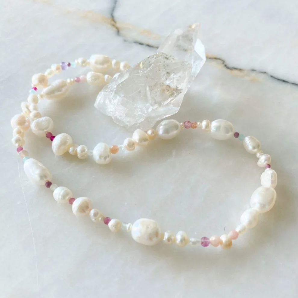 Bonjouk Studio - Astrid Baroque Pearl & Natural Stone Necklace
