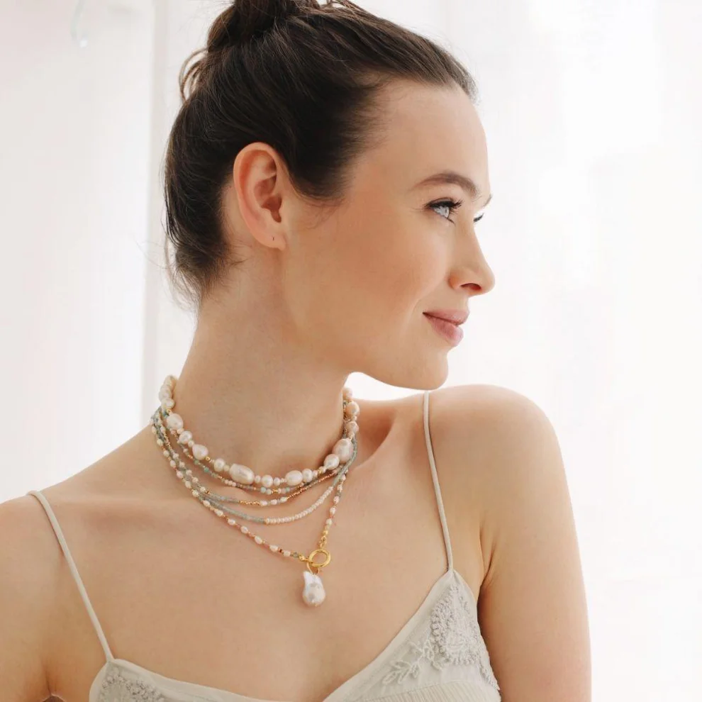Bonjouk Studio - Lulu Natural Stone & Baroque Pearl Necklace | Double Trouble Collection