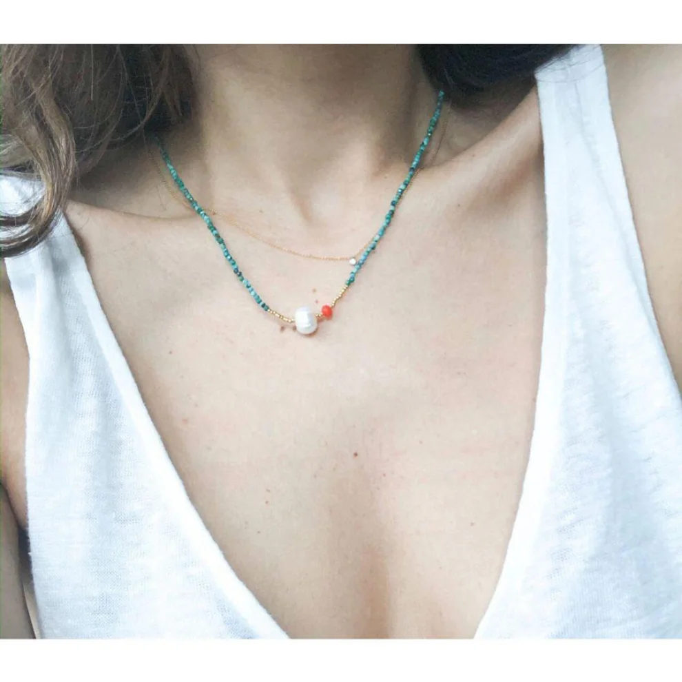 Bonjouk Studio - Medi Natural Pearl  & Turquoise Necklace