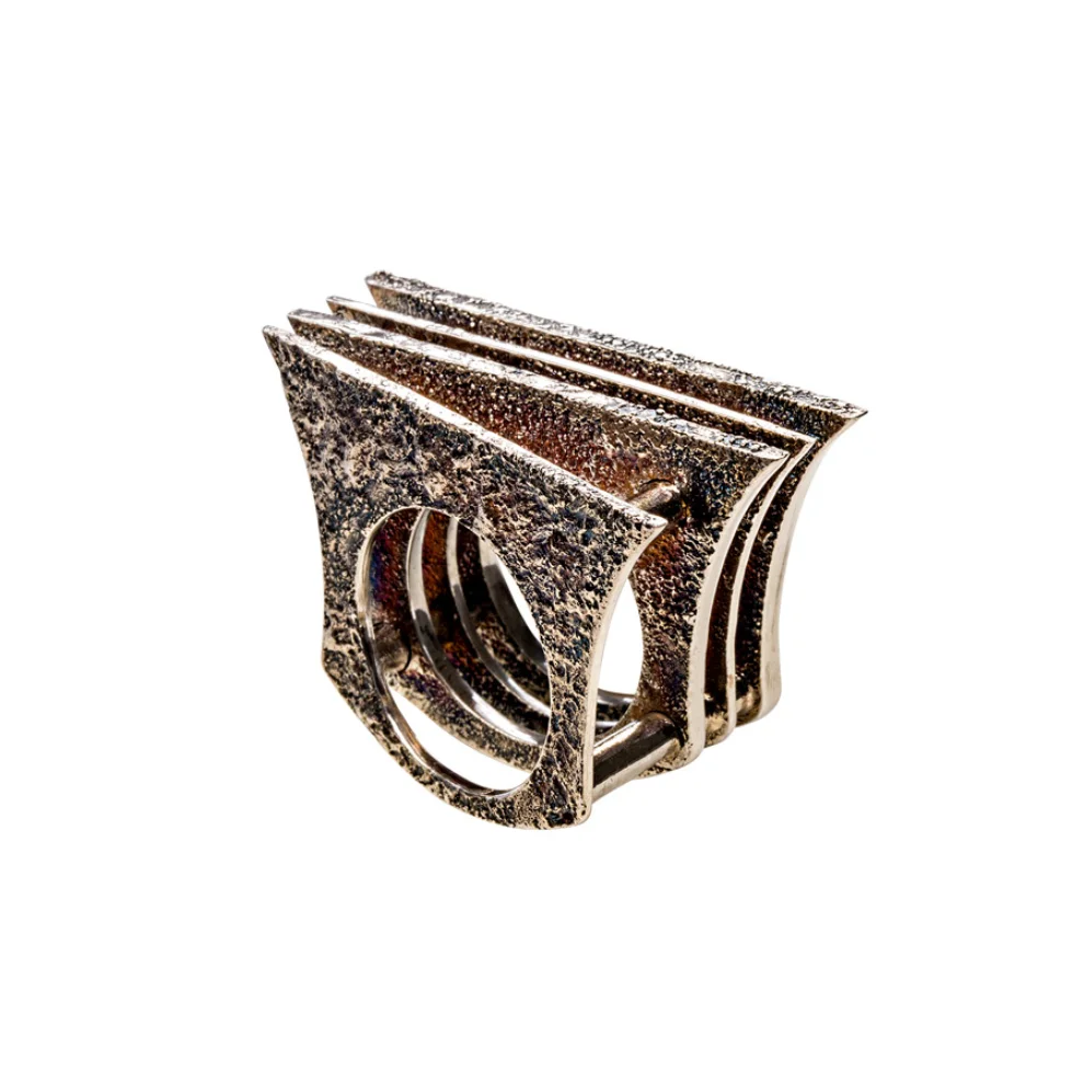Dila Özoflu Jewelry - Four Surface Ring
