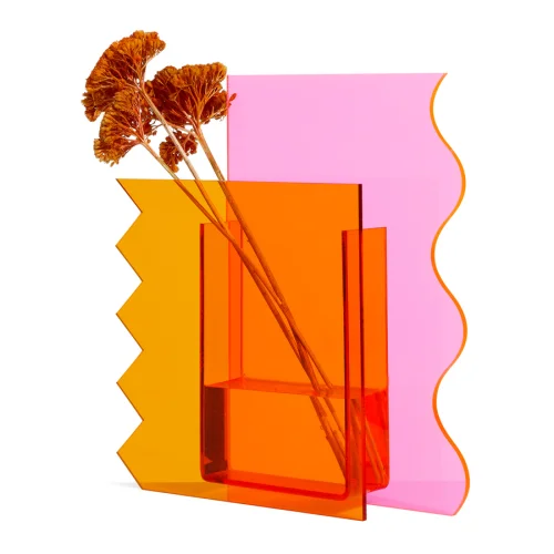 Bunt x hipicon - Dancer Plexi Vase