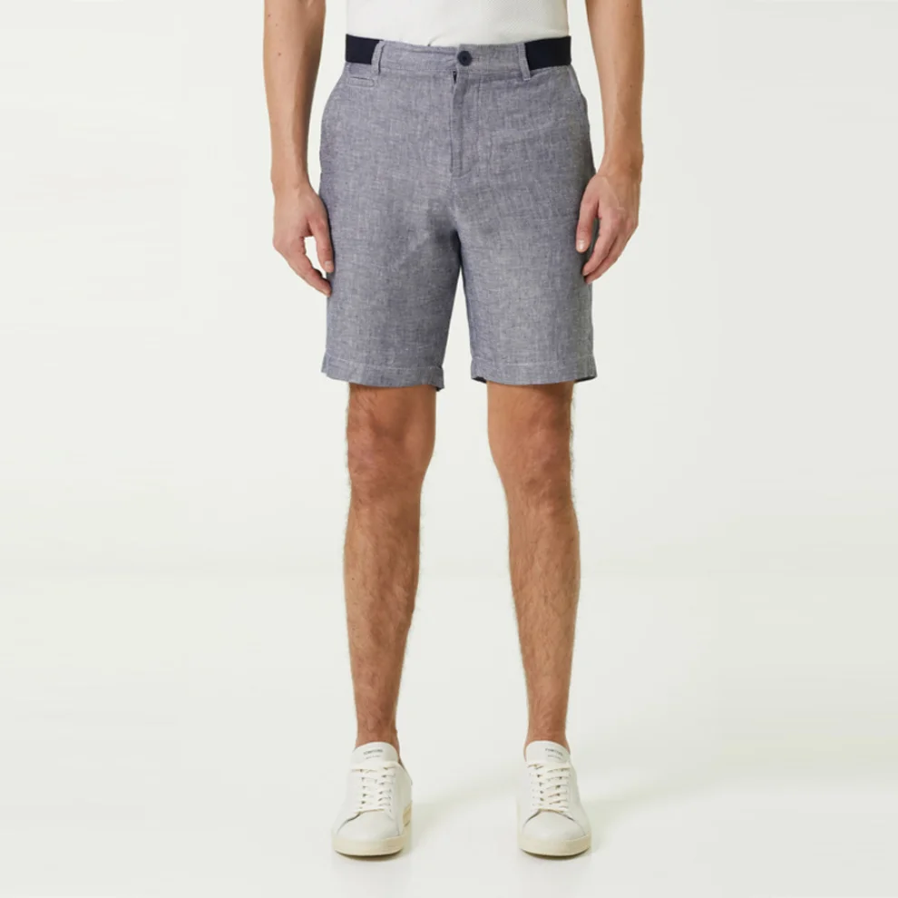 Fiji - Linen Bermuda Shorts