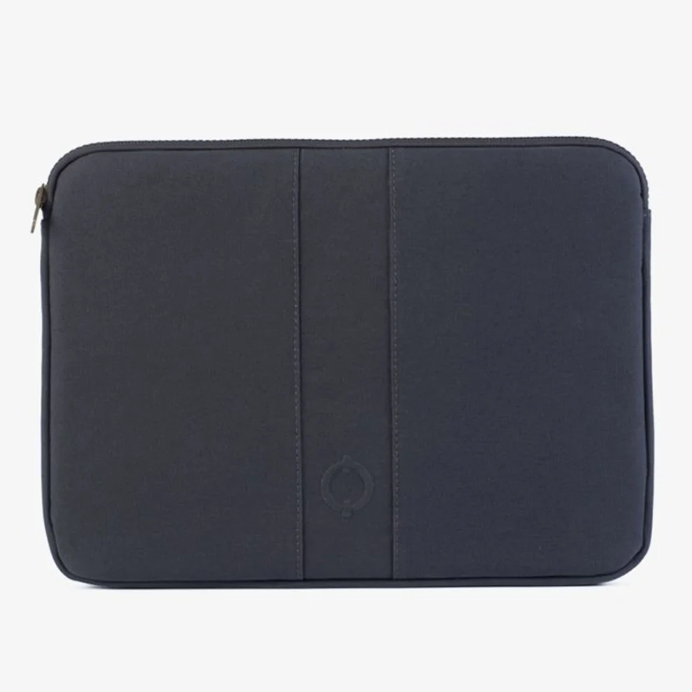 NORS Case Laptop 15.6 inch Anthracite SOLD OUT hipicon