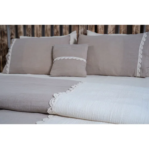 Dut. Project - Afra Bed Sets / Linen