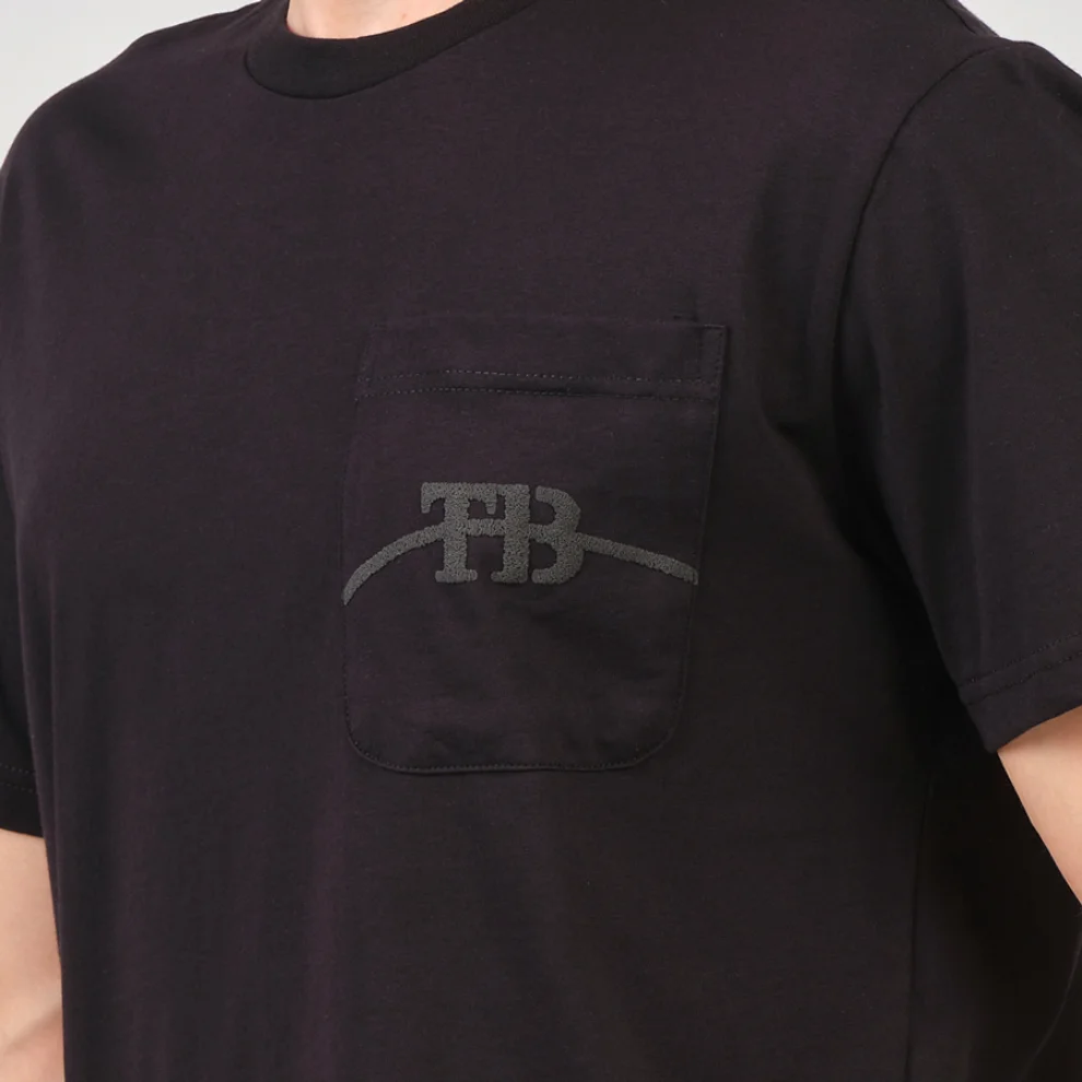 Tbasic - Waist Detail Pocket Basic T-shirt