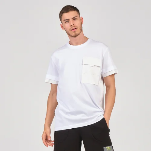 Tbasic - Kapaklı Cep Basic T-shirt