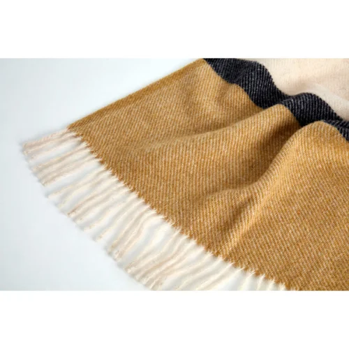 AVDAN - Odetta Wool Blanket