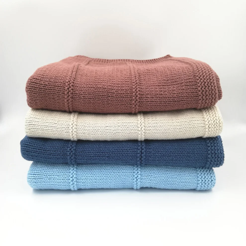 2 Stories - Line Organic Knitted Blanket