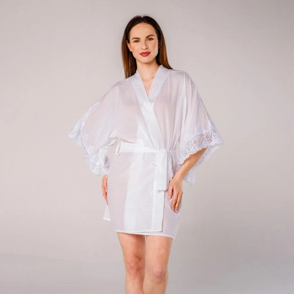 Miespiga - Pearl Lace Kimono Dressing Gown