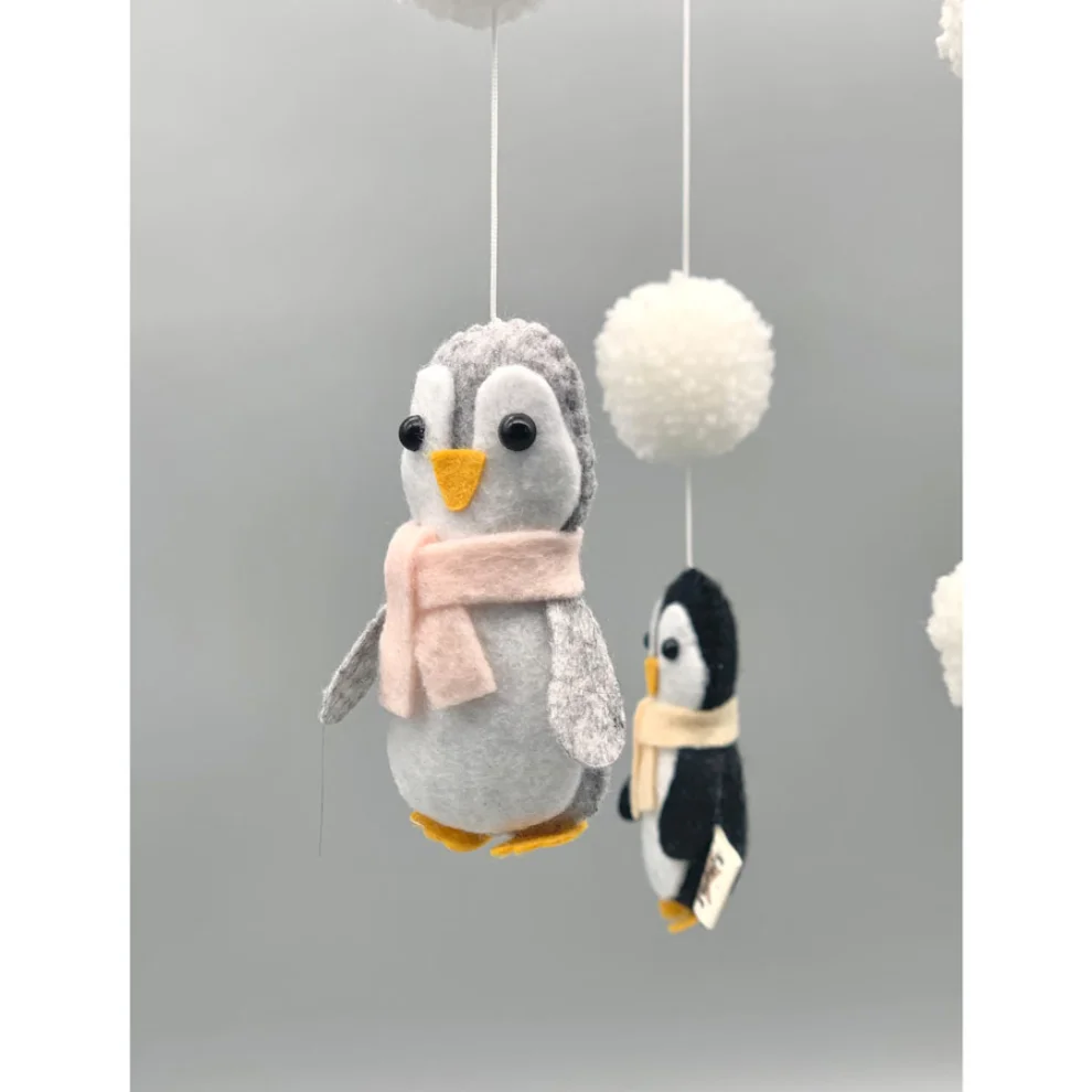 2 Stories - Penguin Mobile